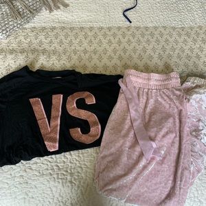 VS Velvet Sleep Set